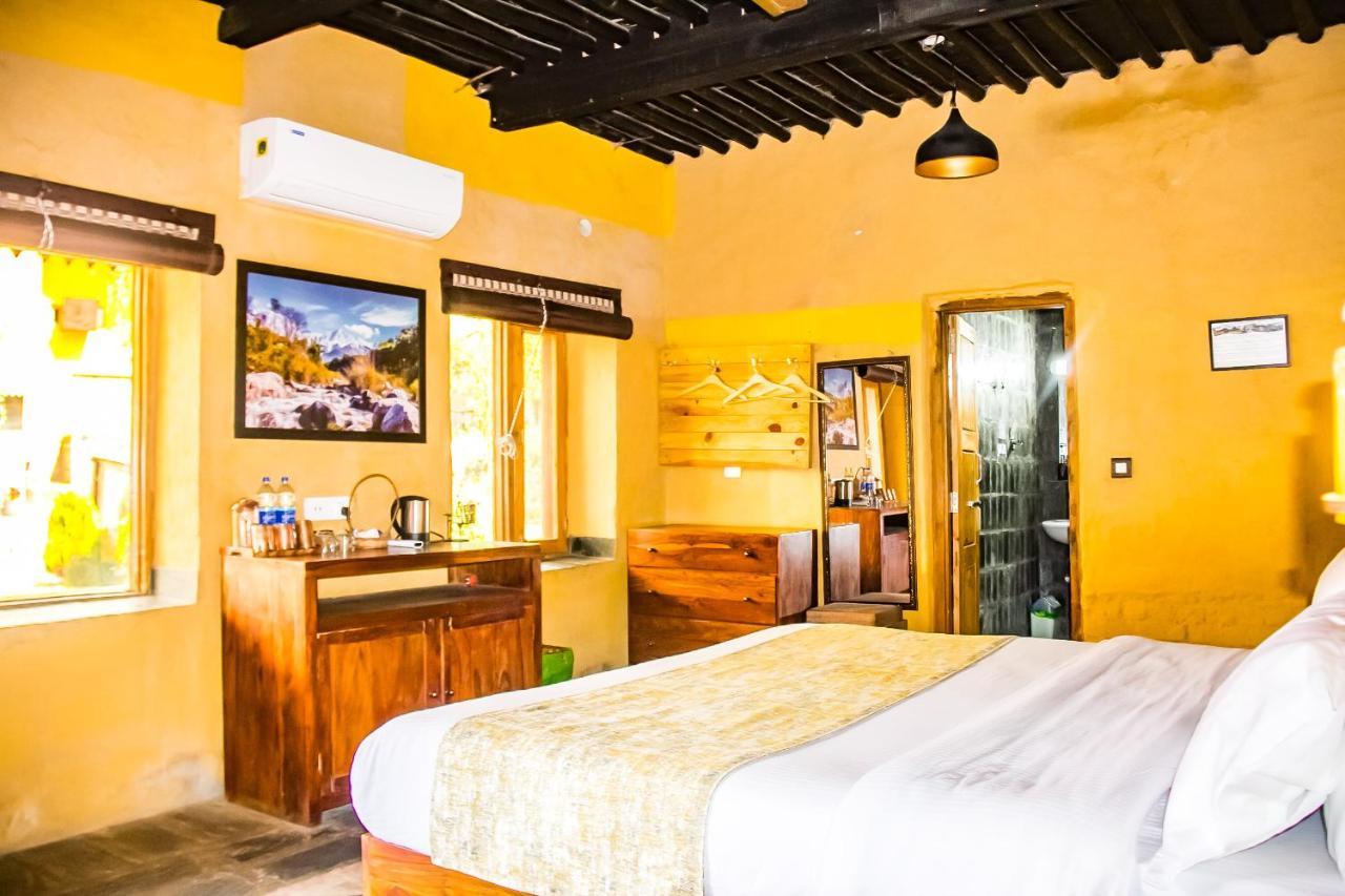 Prakriti Aalay - Riverside Mountain View Boutique Eco Resort Dharamshala Buitenkant foto